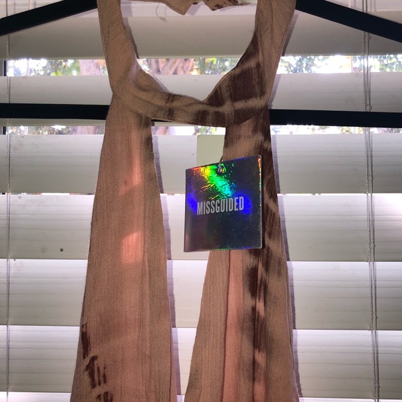 MISSGUIDED- Maxi - Picture 8 of 9